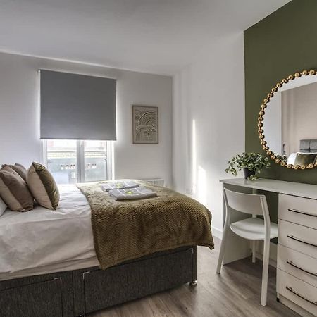 1Br City Centre Apt, Self Check In, Wifi, By Derbnb Sheffield Bagian luar foto