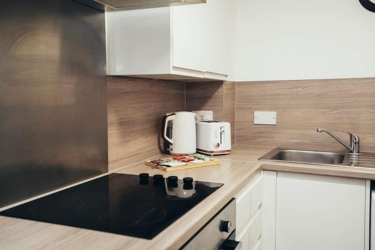 1Br City Centre Apt, Self Check In, Wifi, By Derbnb Sheffield Bagian luar foto